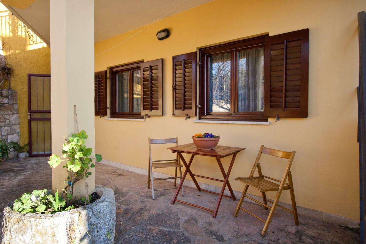 Apartments Redenta Tar-Vabriga Exterior foto